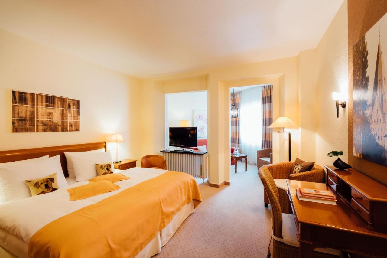 פאדרבורן Hotel Zur Muehle מראה חיצוני תמונה