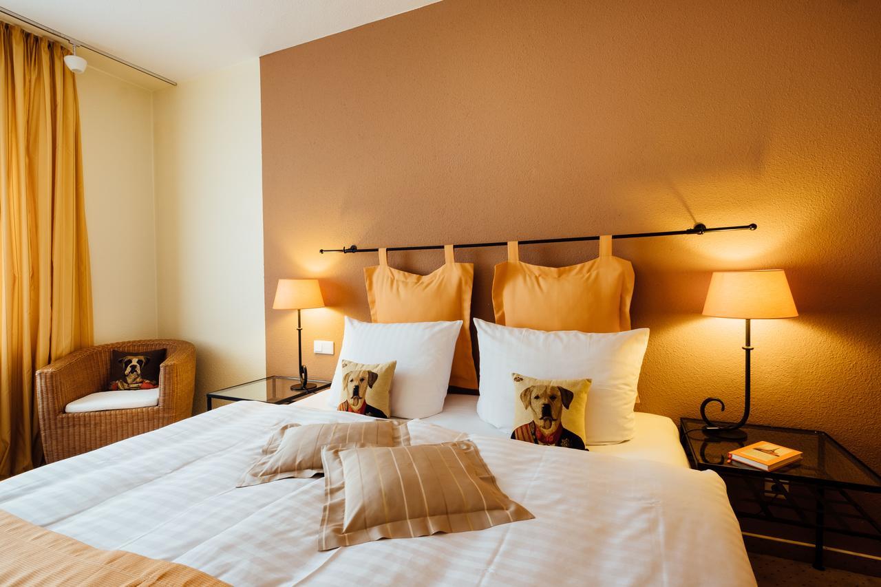 פאדרבורן Hotel Zur Muehle מראה חיצוני תמונה