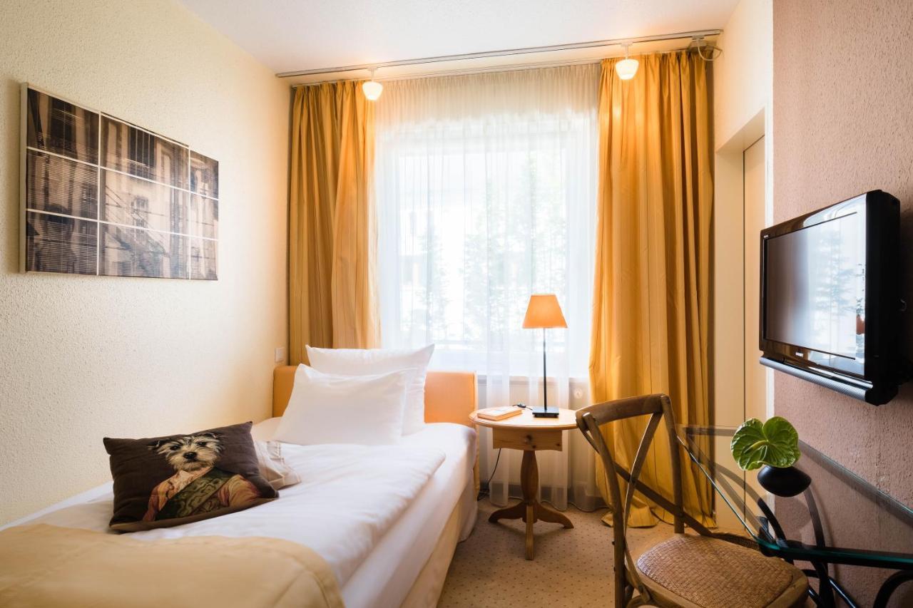 פאדרבורן Hotel Zur Muehle מראה חיצוני תמונה